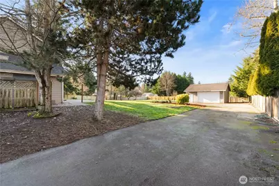 2208 215th Ave East, Lake Tapps, WA 98391 - Photo 33