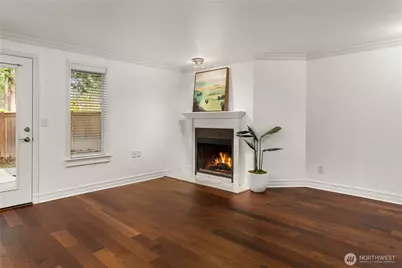 4316 W Lake Sammamish Parkway SE #H103, Issaquah, WA 98027 - Photo 5