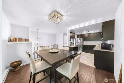 1211 N 8th Street #2, Mount Vernon, WA 98273 - Photo 1