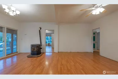 5024 S Cushman Avenue, Tacoma, WA 98408 - Photo 7