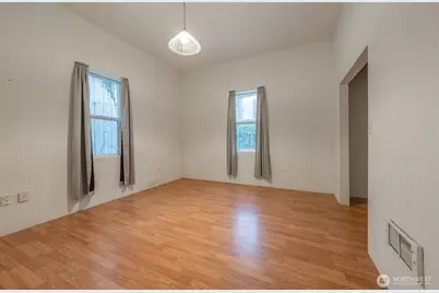 5024 S Cushman Avenue, Tacoma, WA 98408 - Photo 13