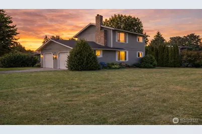 2010 Sandalwood Street, Mount Vernon, WA 98273 - Photo 1