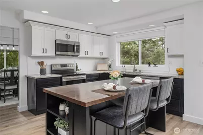 9906 328th Street E, Graham, WA 98338 - Photo 11