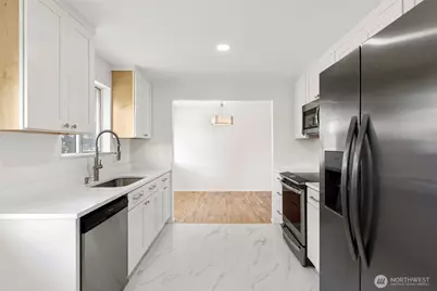 10708 Westwood Drive SW, Lakewood, WA 98499 - Photo 13