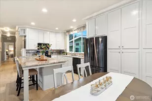 23825 15 Ave SE, Bothell, WA 98021 - Photo 9