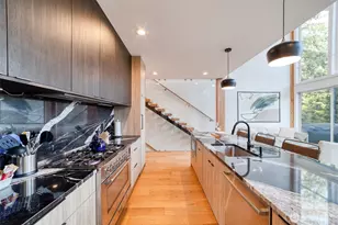 340 Snoqualmie Dr, Snoqualmie Pass, WA 98068 - Photo 5