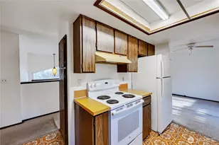 290 NE Torval Canyon Rd, Poulsbo, WA 98370 - Photo 15