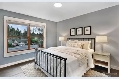 11551 34th Avenue NE, Seattle, WA 98125 - Photo 23