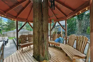 11551 34th Ave NE, Seattle, WA 98125 - Photo 39