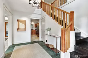 11551 34th Ave NE, Seattle, WA 98125 - Photo 3