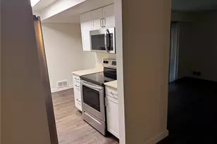 8637 Zircon Dr SW, Tacoma, WA 98498 - Photo 7