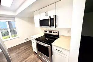 8637 Zircon Dr SW, Tacoma, WA 98498 - Photo 9