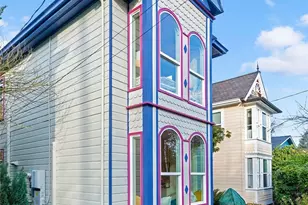 9221 College Way N, Seattle, WA 98103 - Photo 3