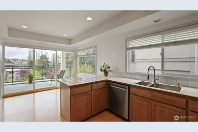 322 5th Avenue #202, Kirkland, WA 98033 - Photo 15