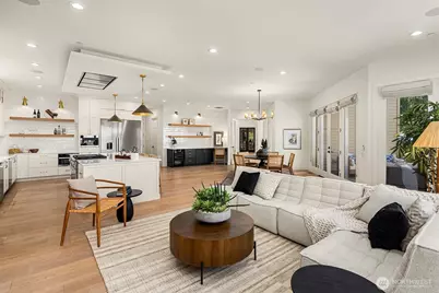 9234 NE 25th Street, Clyde Hill, WA 98004 - Photo 25