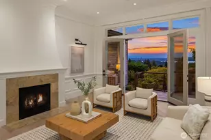 9234 NE 25th St, Clyde Hill, WA 98004 - Photo 11