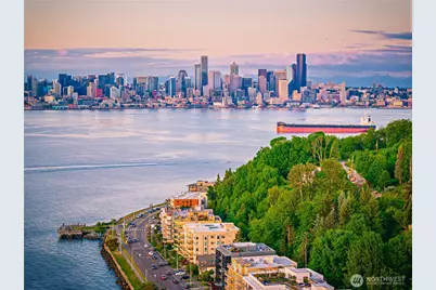 1019 California Lane SW, Seattle, WA 98116 - Photo 19