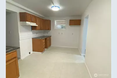 1414 E Fir Street, Seattle, WA 98122 - Photo 9