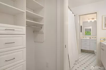 1929 42nd Avenue E #B, Seattle, WA 98112 - Photo 13