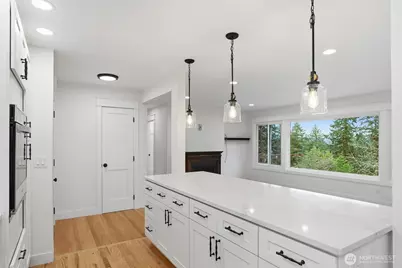 1530 Crestview Drive, Bremerton, WA 98312 - Photo 11