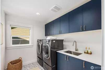 8912 17th Avenue NE, Seattle, WA 98115 - Photo 31