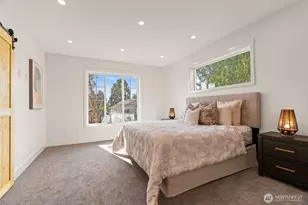 742 N 104th St, Seattle, WA 98133 - Photo 17