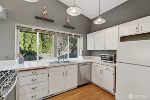 1708 NW 91st Cir, Vancouver, WA 98665 - Photo 9