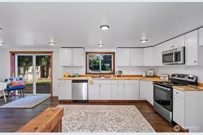 8702 Cabot Street SE, Tumwater, WA 98501 - Photo 9