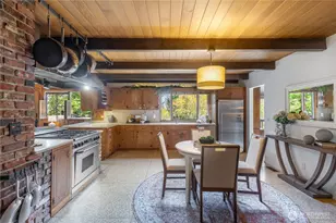 16521 NE 1st Pl, Bellevue, WA 98008 - Photo 11