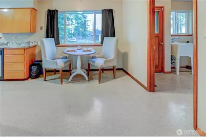 20221 Church Lake Road E, Bonney Lake, WA 98391 - Photo 9