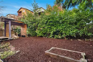 3810 Courtland Pl S, Seattle, WA 98118 - Photo 25