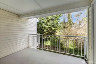 11002 SE Petrovitsky Rd, Renton, WA 98055 - Photo 9