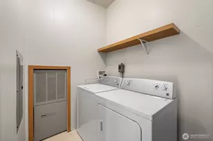 300 E Skookum Dr NE, Shelton, WA 98584 - Photo 19