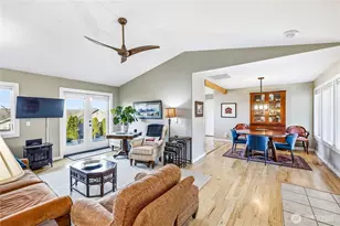 113 Marine View Pl, Port Townsend, WA 98368 - Photo 5