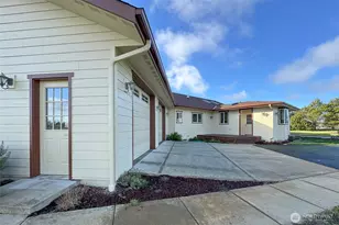 1132 Woodcock Rd, Sequim, WA 98382 - Photo 33