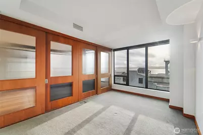 2716 Elliott Avenue #802, Seattle, WA 98121 - Photo 5