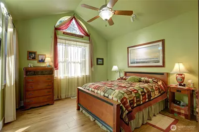 11 E Betty Jo Court, Union, WA 98592 - Photo 13