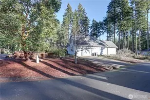 11 E Betty Jo Ct, Union, WA 98592 - Photo 31