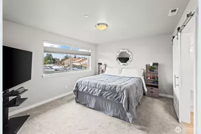 10531 10th Street Ct E, Edgewood, WA 98372 - Photo 17