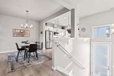 10531 10th Street Ct E, Edgewood, WA 98372 - Photo 5