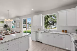 711 S 96th St, Tacoma, WA 98444 - Photo 11