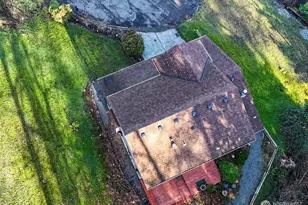 8911 NE Roanoke Rd, Bremerton, WA 98311 - Photo 39