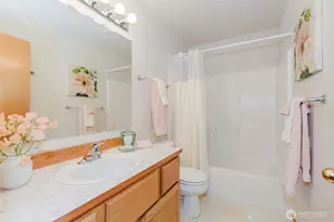 8911 NE Roanoke Rd, Bremerton, WA 98311 - Photo 21