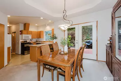 8911 NE Roanoke Road, Bremerton, WA 98311 - Photo 7