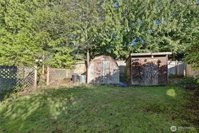 18016 N Park Ave North, Shoreline, WA 98133 - Photo 13