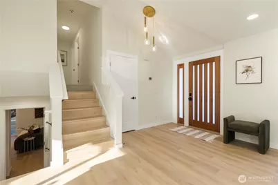 17222 58th Avenue W, Lynnwood, WA 98037 - Photo 3