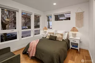 9709 Roosevelt Way NE, Seattle, WA 98115 - Photo 5