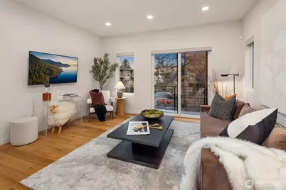 9709 Roosevelt Way NE #A, Seattle, WA 98115 - Photo 15