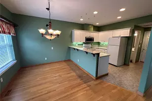 1463 Thompson Cir, DuPont, WA 98327 - Photo 3