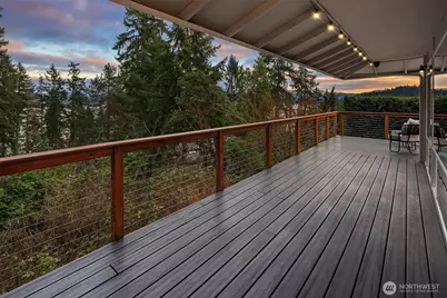 17505 NE 4th Place, Bellevue, WA 98008 - Photo 1